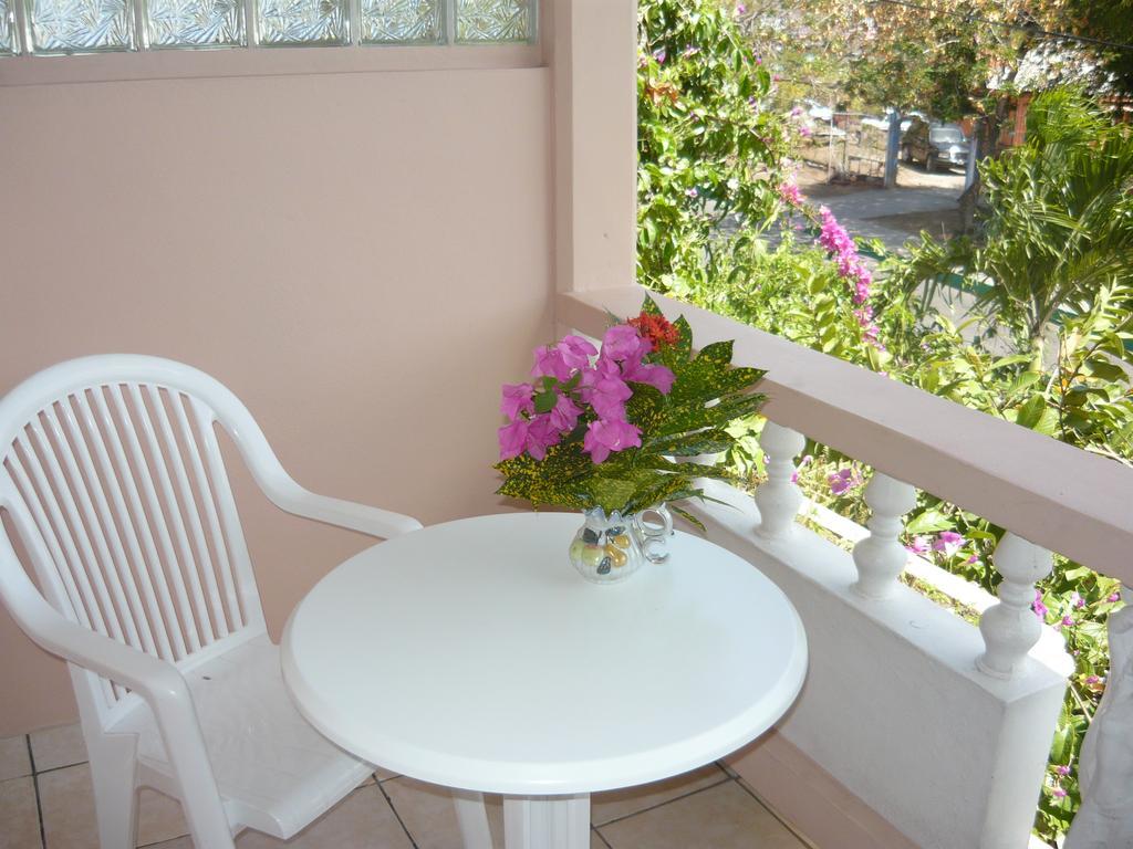 Hotel Chez Marie Alish Gros Islet Zewnętrze zdjęcie